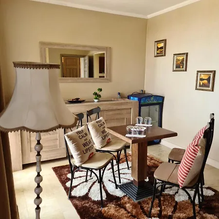 Villa Nomad Guest house
